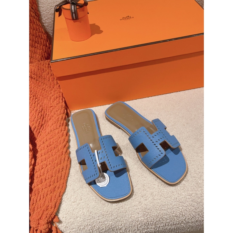 H**mes slippers